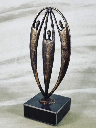 De handen inéén slaan